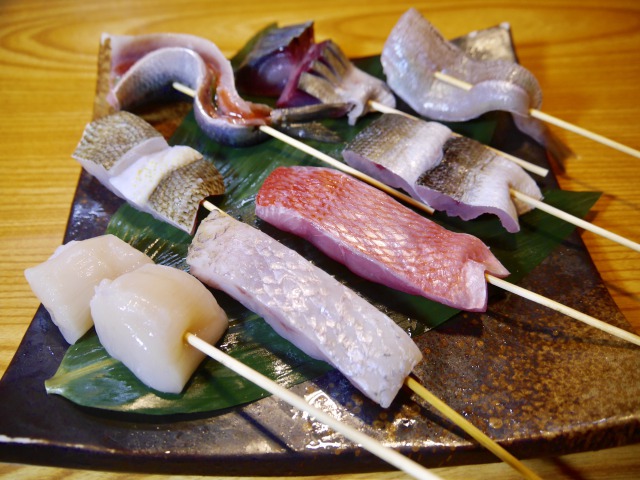 大阪では珍しい魚串焼きをお楽しみください。